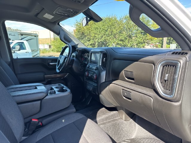 Used 2022 Chevrolet Silverado 1500 RST AWD/4WD image 27