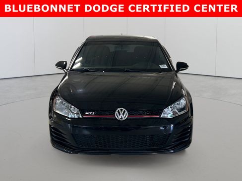 Used 2015 Volkswagen Golf 2-Door FWD image 2