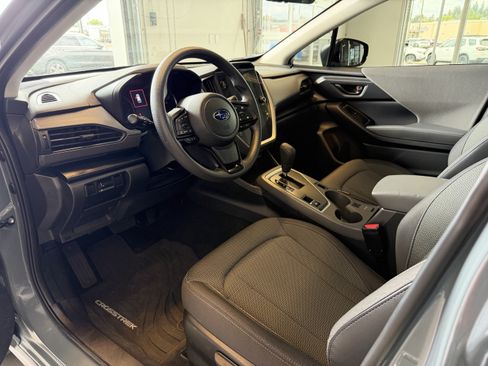 Used 2024 Subaru Crosstrek 2.0i Premium AWD/4WD image 7