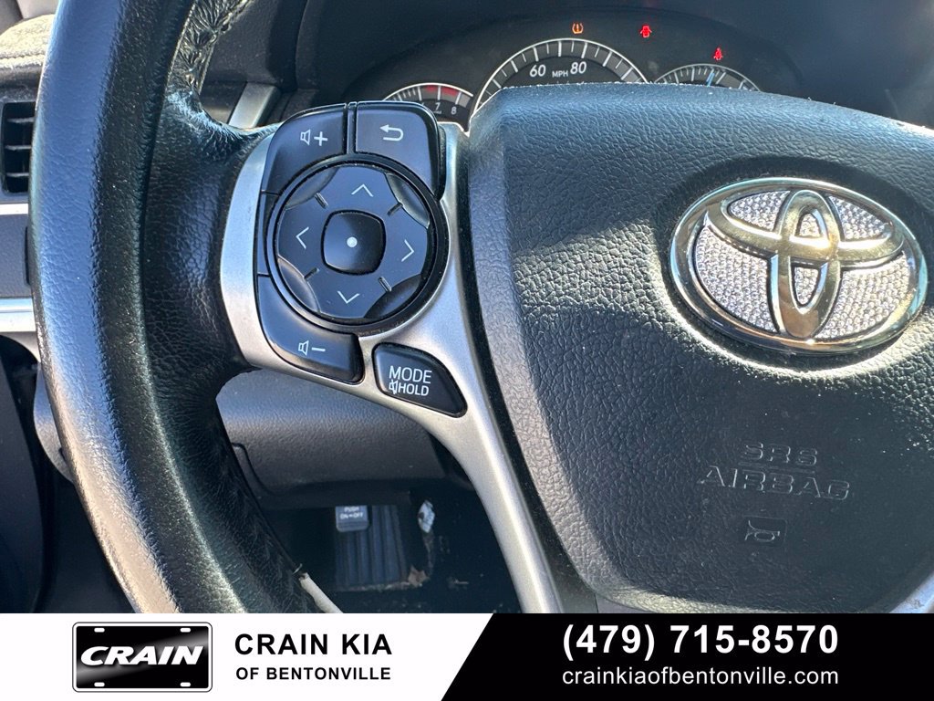 Used 2012 Toyota Camry SE FWD image 13