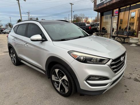 Used 2018 Hyundai Tucson Value image 18
