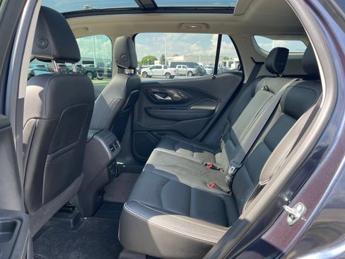 Used 2019 GMC Terrain Denali w/ Advanced Safety Package AWD/4WD image 15