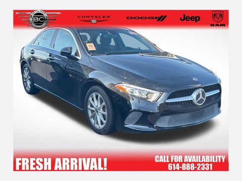 Used 2021 Mercedes-Benz A 220 4MATIC w/ Premium Package image 1