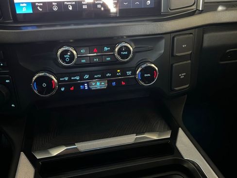 Certified 2025 Ford F350 Platinum AWD/4WD image 36