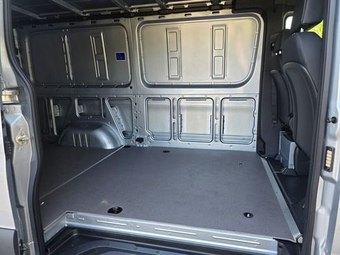 New 2025 Mercedes-Benz Sprinter 2500 image 12