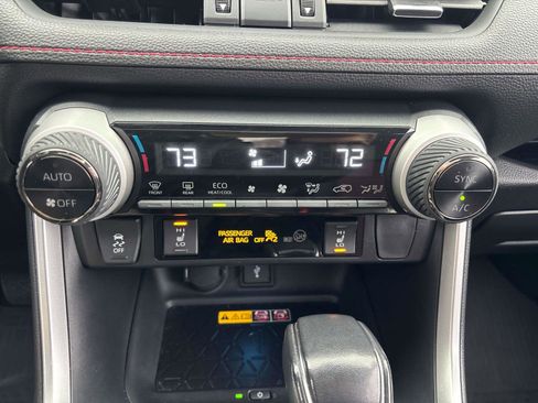 Certified 2022 Toyota RAV4 XSE image 25