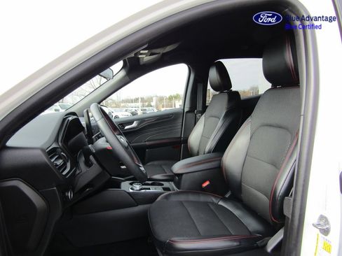 Certified 2023 Ford Escape ST-Line Select w/ Tech Pack #2 AWD/4WD image 14
