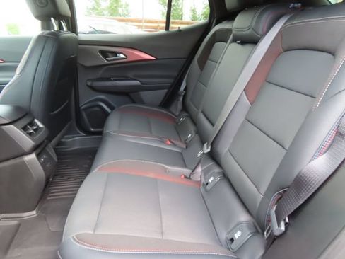 Used 2025 Chevrolet Equinox EV RS w/ Convenience Package II AWD/4WD image 35