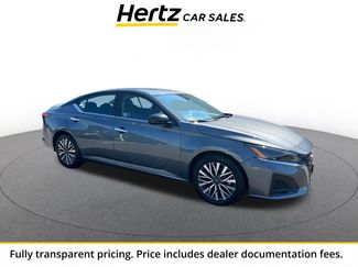 Used 2025 Nissan Altima 2.5 SV FWD video 1
