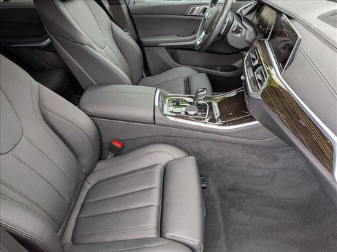 Used 2021 BMW X5 xDrive40i w/ Premium Package 3 AWD/4WD image 23