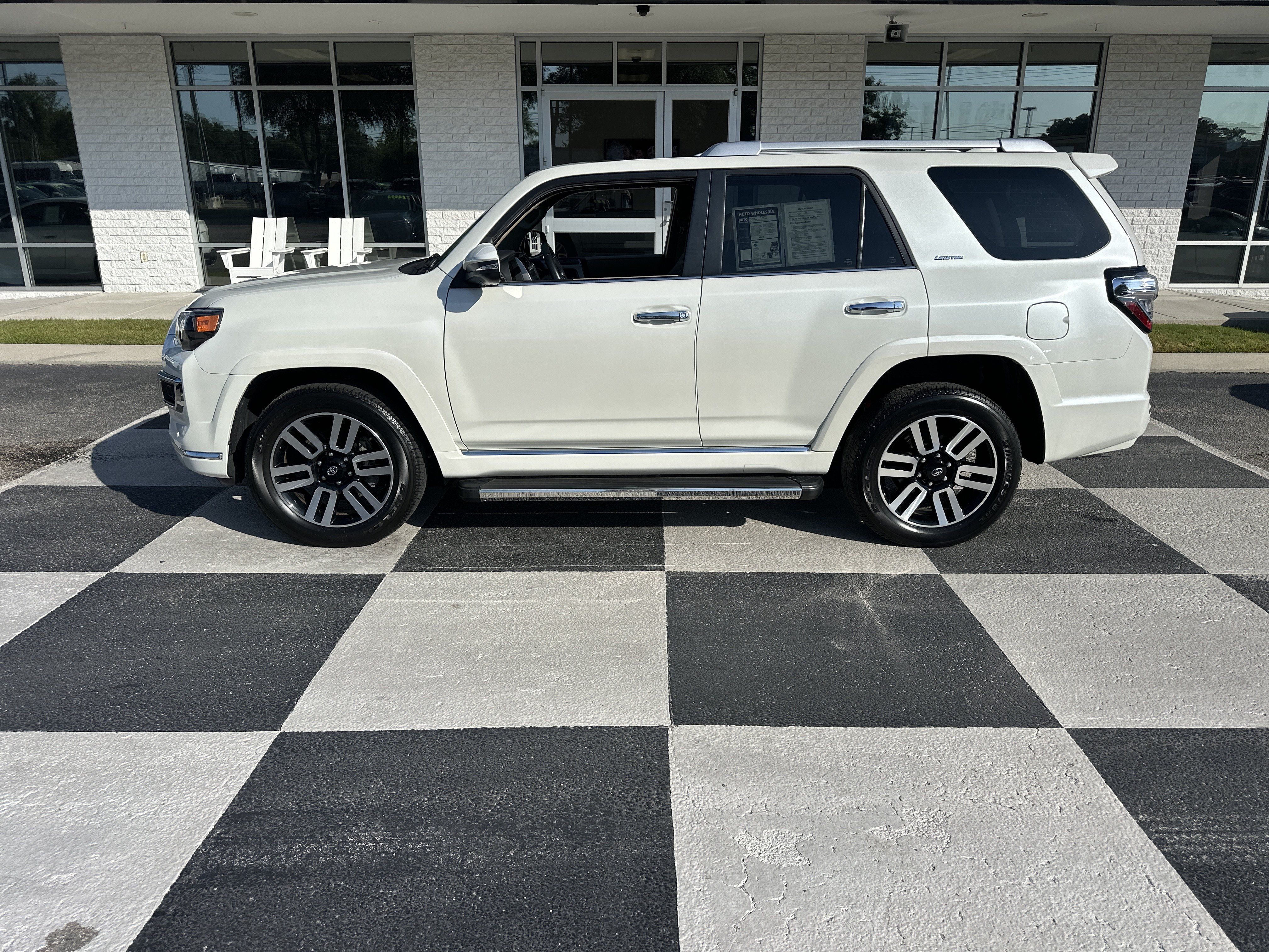 Used 2023 Toyota 4Runner Limited AWD/4WD image 1