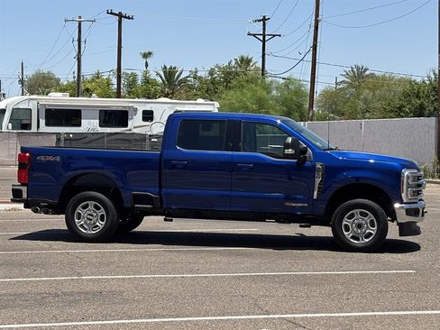 Used 2026 Ford F250 XLT w/ XLT Premium Package AWD/4WD image 3
