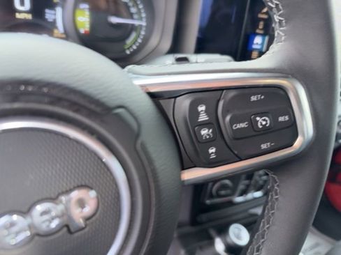 Used 2025 Jeep Wrangler Sahara 4xe image 12