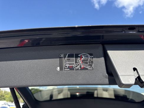 Used 2022 Volvo XC90 T6 Inscription w/ Advanced Package image 39