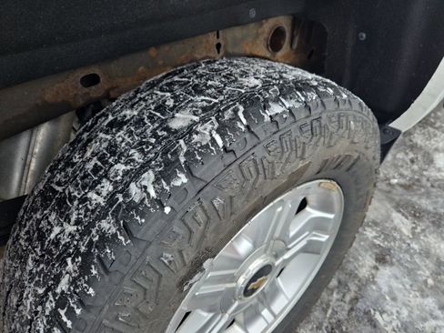 Used 2018 Chevrolet Silverado 1500 LTZ Z71 image 46