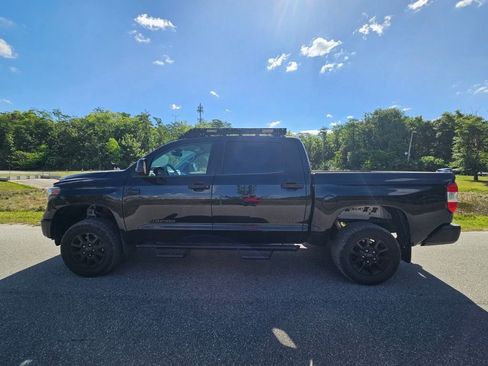 Used 2021 Toyota Tundra SR5 w/ SR5 Leather Package image 2