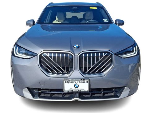 Used 2026 BMW X3 xDrive30i w/ Premium Package AWD/4WD image 2