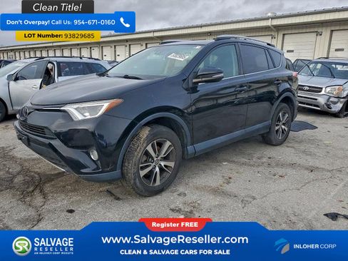 Used 2018 Toyota RAV4 XLE image 1