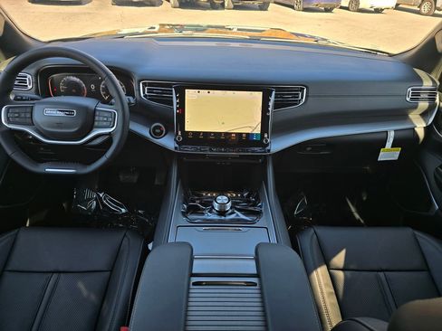 New 2026 Jeep Grand Wagoneer 4WD w/ Premium Group I image 7