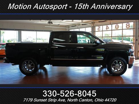Used 2017 Chevrolet Silverado 1500 LTZ w/ Sport Package AWD/4WD image 12