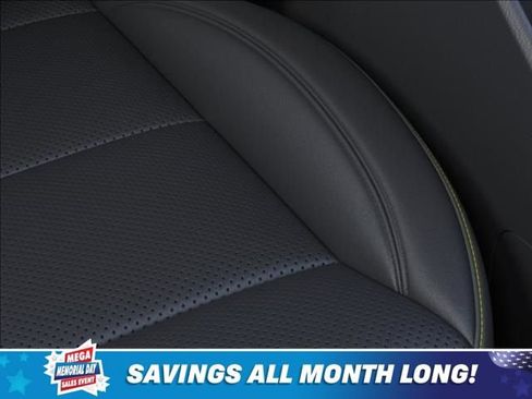 New 2026 Chevrolet Trax ACTIV w/ Sunroof Package FWD image 21