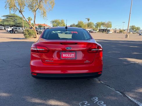 Used 2016 Ford Focus SE image 7