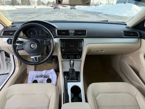 Used 2013 Volkswagen Passat 2.5 SE image 14