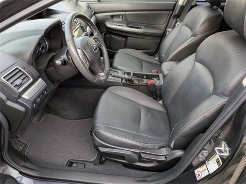 Used 2015 Subaru Crosstrek 2.0i Limited image 10