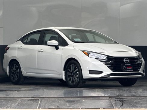 New 2025 Nissan Versa SV w/ Trunk Package image 1