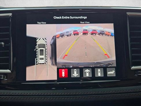 New 2026 Chrysler Pacifica Pinnacle image 16