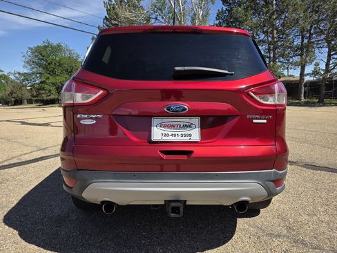 Used 2013 Ford Escape Titanium w/ Class II Trailer Tow Pkg AWD/4WD image 5