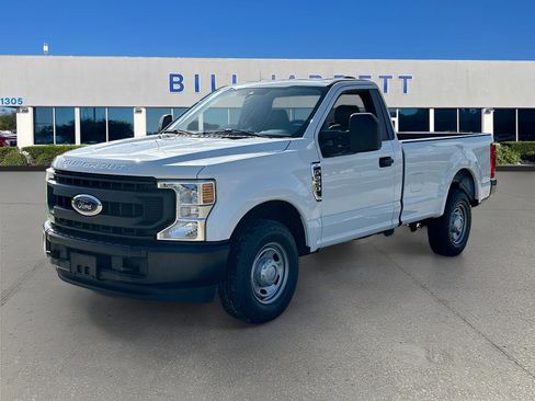 Certified 2022 Ford F250 XL image 3