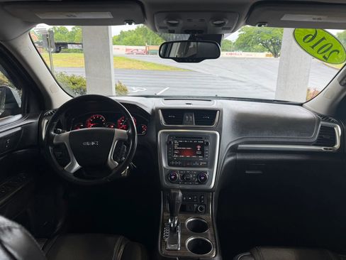 Used 2016 GMC Acadia SLT w/ Open Road Package AWD/4WD image 9