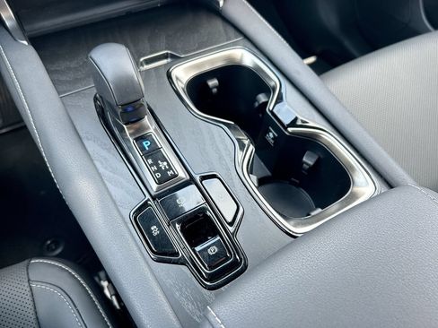 Used 2025 Lexus RX 350 Premium w/ Accessory Package (Z1) FWD image 3
