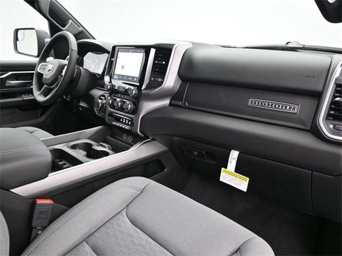 New 2026 RAM 1500 4x4 Crew Cab image 10