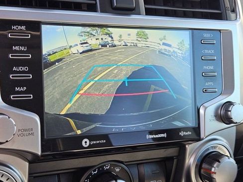 Used 2022 Toyota 4Runner SR5 Premium w/ Moonroof Package AWD/4WD image 14