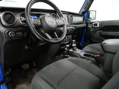 Used 2022 Jeep Wrangler Unlimited Sport AWD/4WD image 11