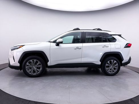 Used 2022 Toyota RAV4 Limited AWD/4WD image 37