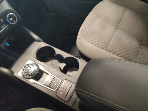 Used 2020 Ford Escape SE FWD image 26