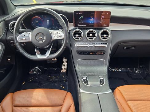 Used 2023 Mercedes-Benz GLC 300 4MATIC Coupe image 31