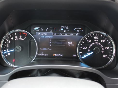 Used 2019 Ford F150 Lariat AWD/4WD image 19