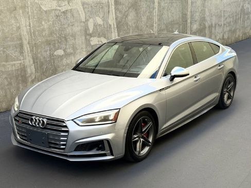 Used 2019 Audi S5 Prestige w/ S Sport Package image 2
