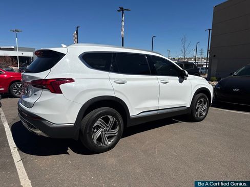 Certified 2023 Hyundai Santa Fe SEL w/ Premium Package image 10