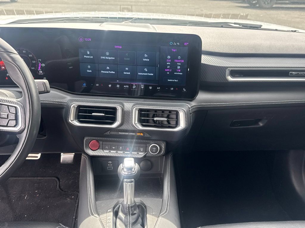 Used 2025 Ford Mustang Premium RWD image 15