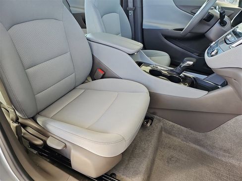 Certified 2024 Chevrolet Malibu LT image 10