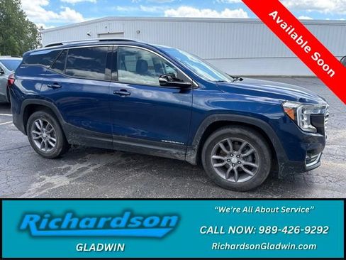 Certified 2023 GMC Terrain SLT FWD image 1