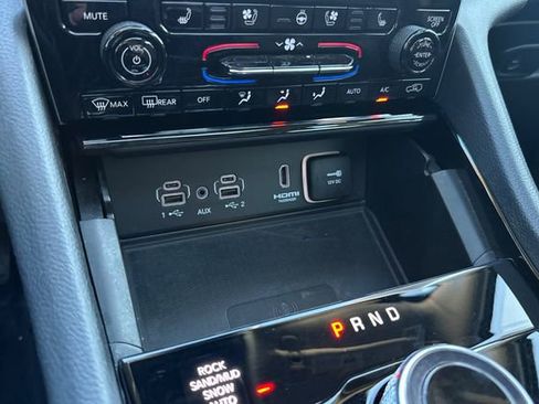 Certified 2022 Jeep Grand Cherokee Limited 4xe w/ Luxury Tech Group II AWD/4WD image 29
