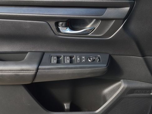 Used 2025 Honda CR-V EX image 15