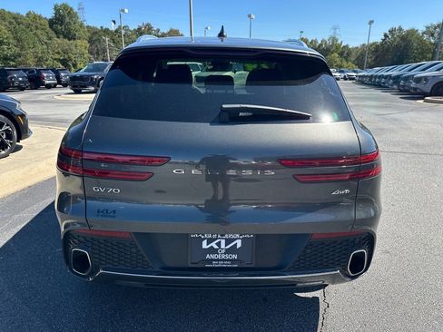 Used 2025 Genesis GV70 2.5T image 4