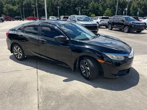 Used 2016 Honda Civic EX image 9